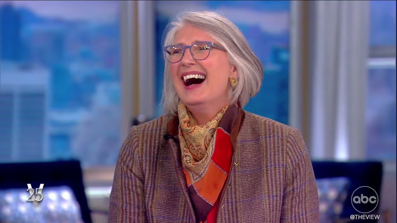Hillary Clinton Louise Penny Discuss Writing Their Thriller Novel state Of Terror : The View