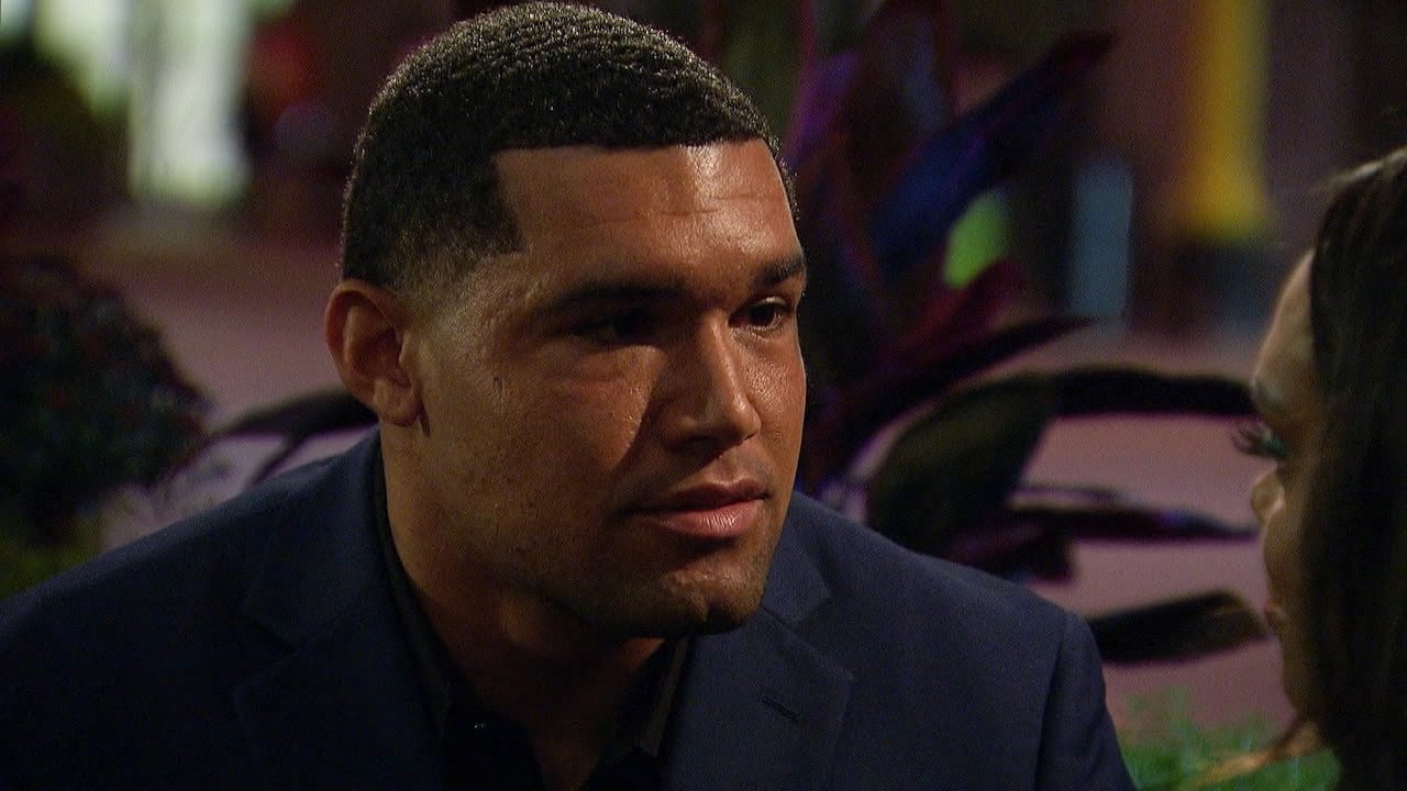 image 0 Michelle Breaks Up With Rodney - The Bachelorette